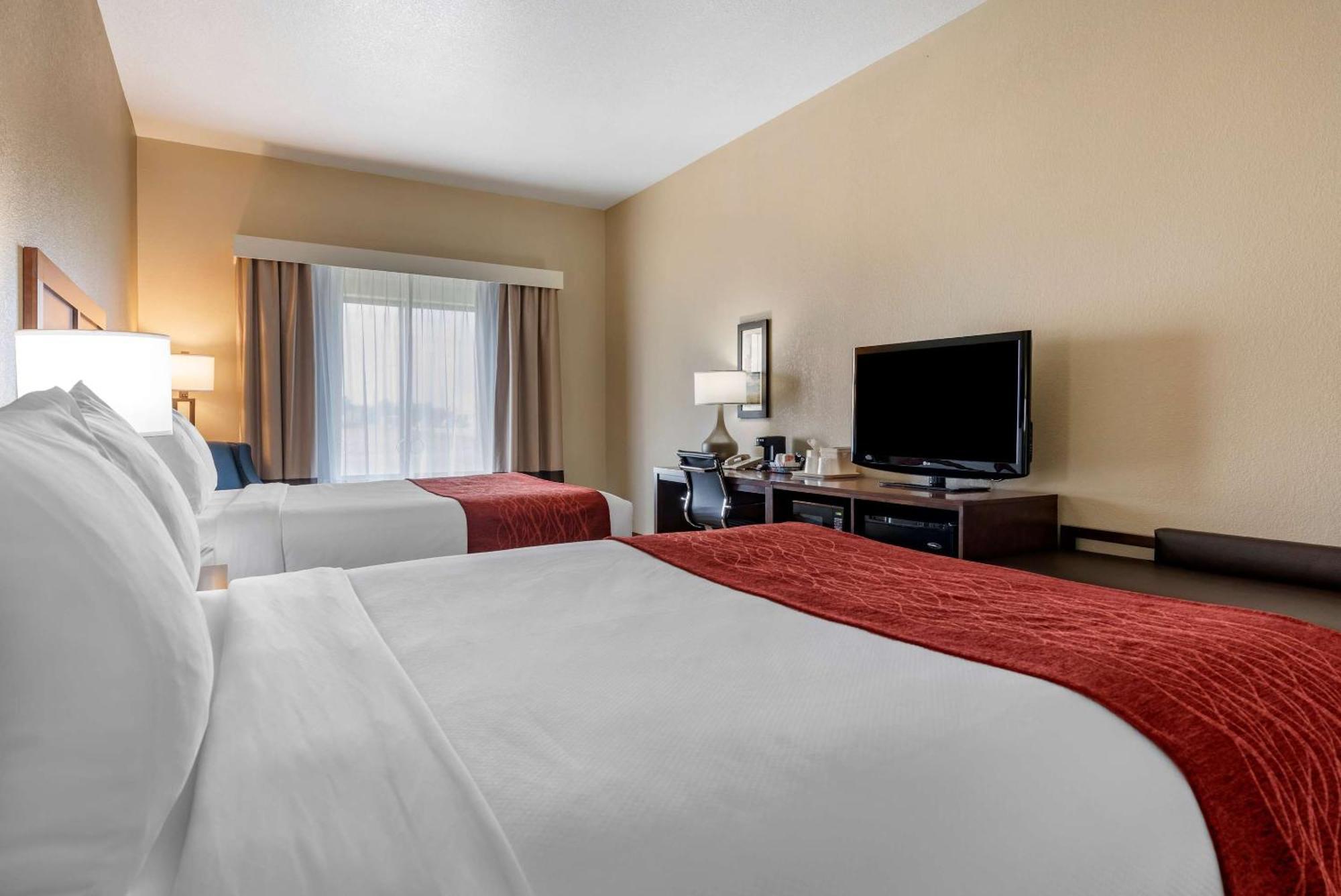 Comfort Inn & Suites Goodland Esterno foto