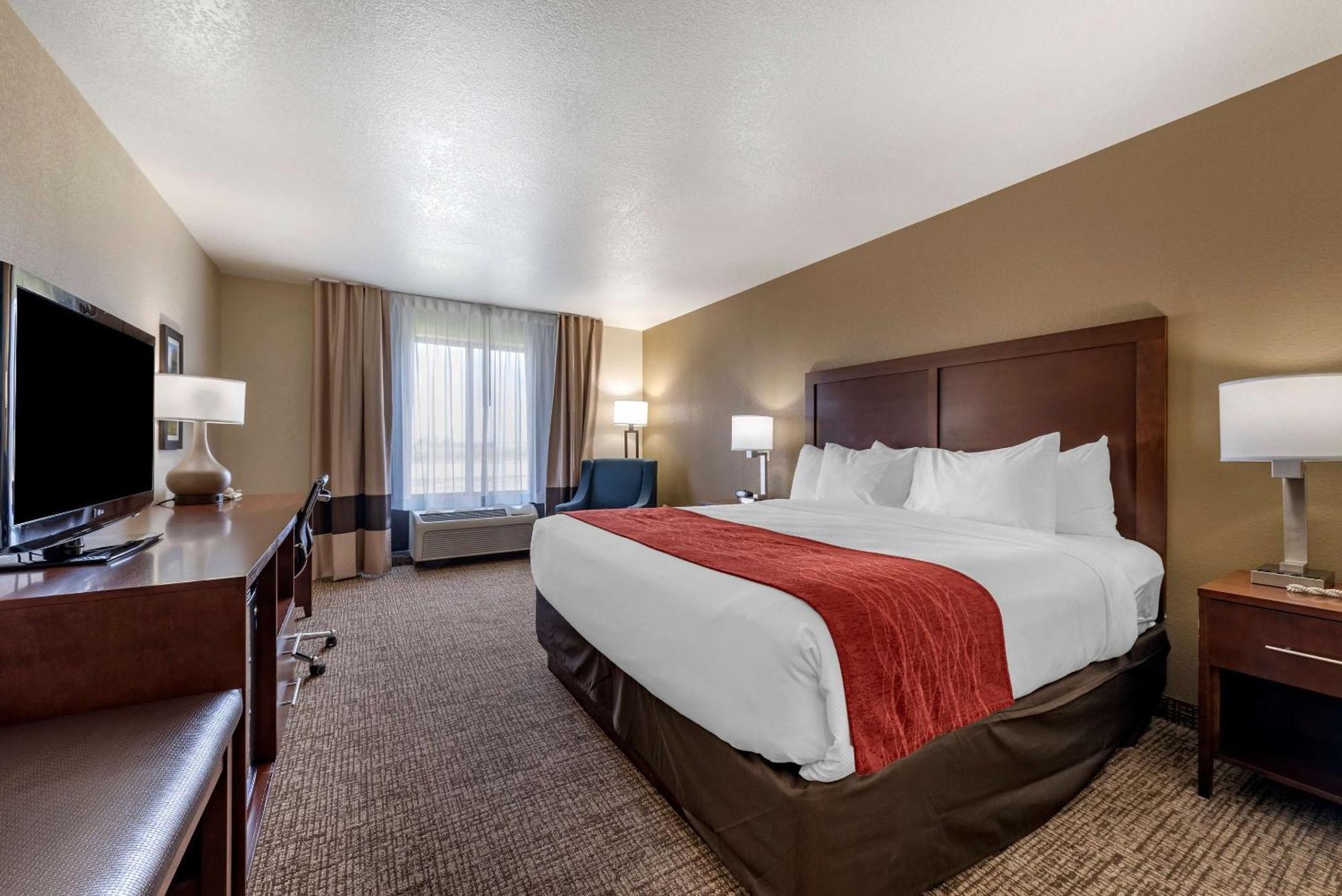 Comfort Inn & Suites Goodland Esterno foto